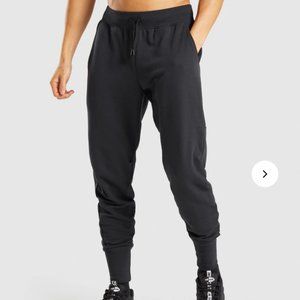 NWT Men's Gymshark Restore Joggers in Black